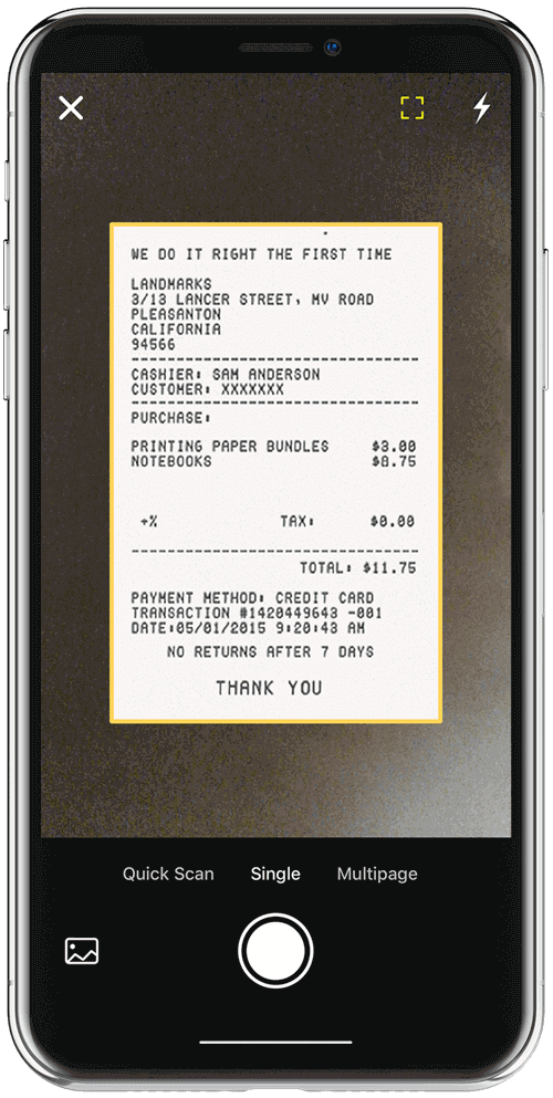 Zoho Expense receipt scanner app on iPhone